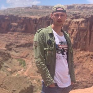 Meet your Posher, Oleksii